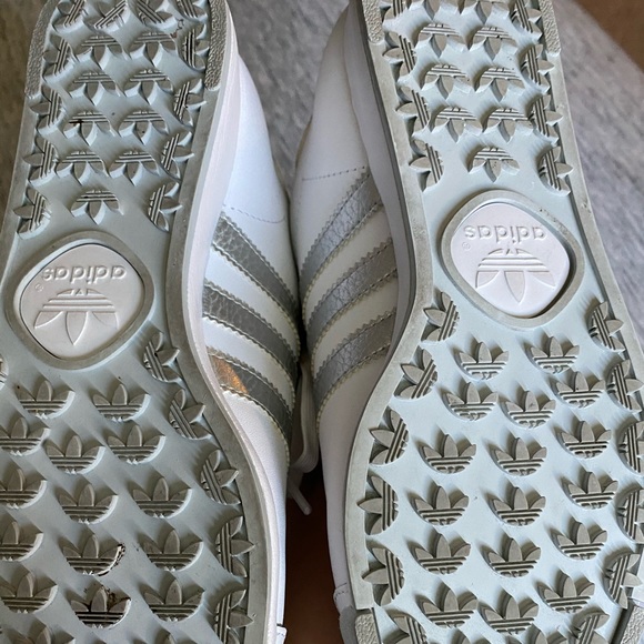 Adidas Samoa Sneakers - Picture 7 of 7